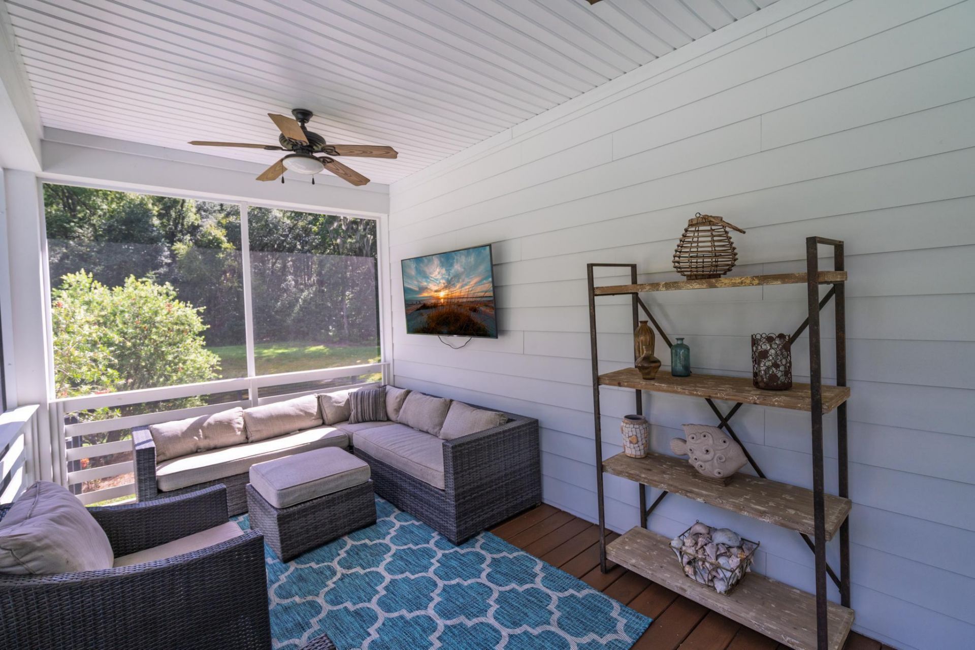 7836 Louis Berry Lane Photo 32