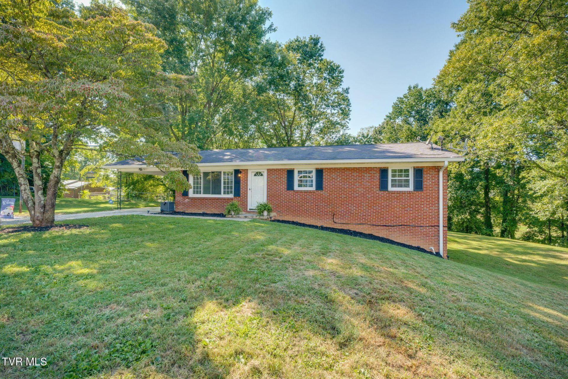 108 Forest Lane, Jonesborough, TN 37659 Main Photo