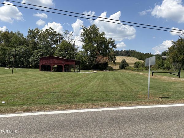 000 Cherokee Road, Jonesborough, TN 37659