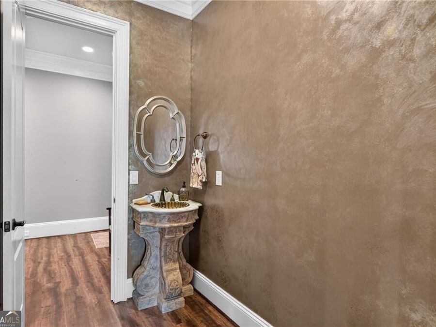Property Image 70