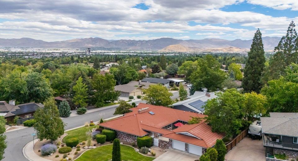 2880 Juliann Way, Reno, NV 89509 Photo
