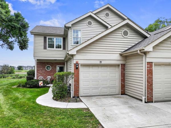 71 Golfview Drive , Glendale Heights, IL 60139