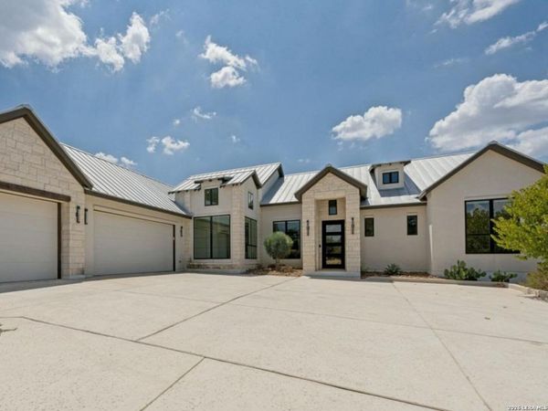249 FLY LINE TRL, New Braunfels, TX 78132