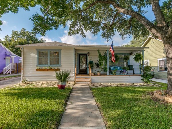 2218 W MAGNOLIA AVE, San Antonio, TX 78201
