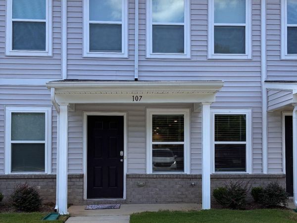 107 Villa Lane , Unit 4, Lincolnton, NC 28092