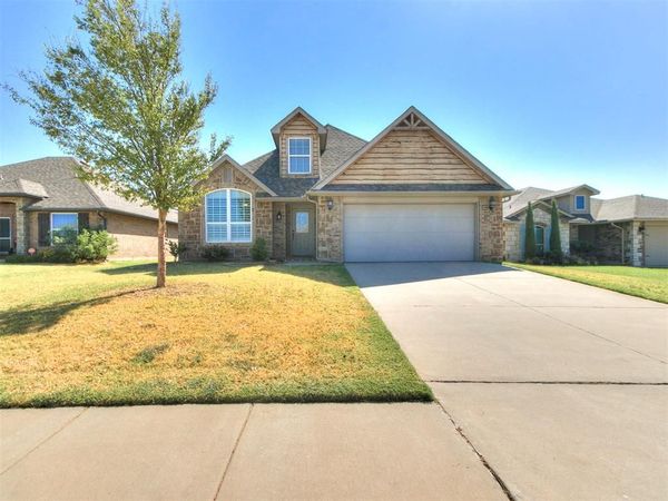 15808 Montague Drive, Edmond, OK 73013