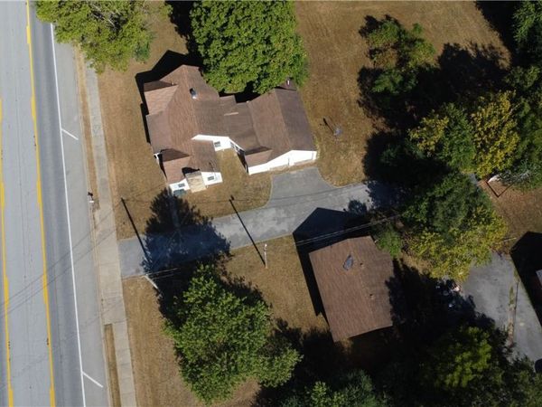 4060 E Huntsville Road, Fayetteville, AR 72701