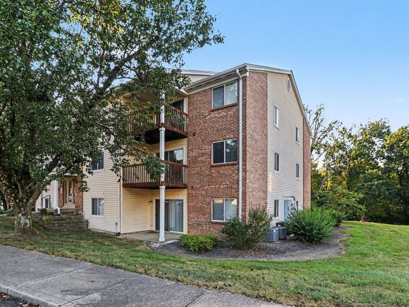 27 Rio Grande Circle, Unit 7, Florence, KY 41042 Photo 4