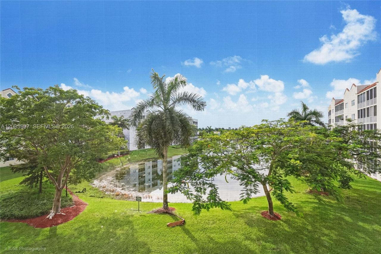 10710 NW 66th St, Unit 313, Doral, FL 33178 Photo