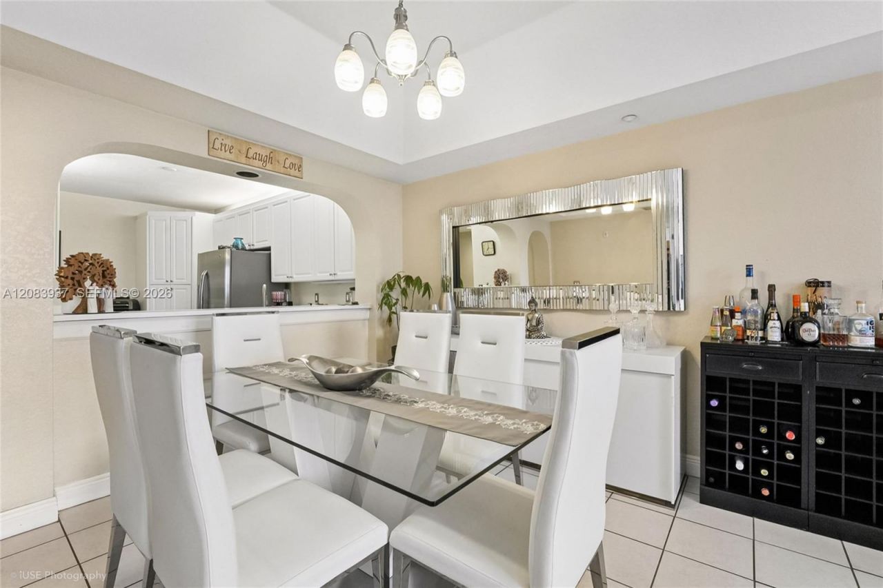 10710 NW 66th St, Unit 313, Doral, FL 33178 Photo