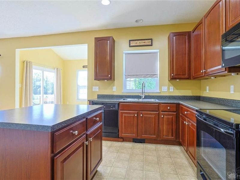 3191 Running Deer Trail, Franklin, OH 45005 Photo 18