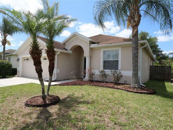 4027 LANGDRUM DRIVE , WESLEY CHAPEL, FL 33543