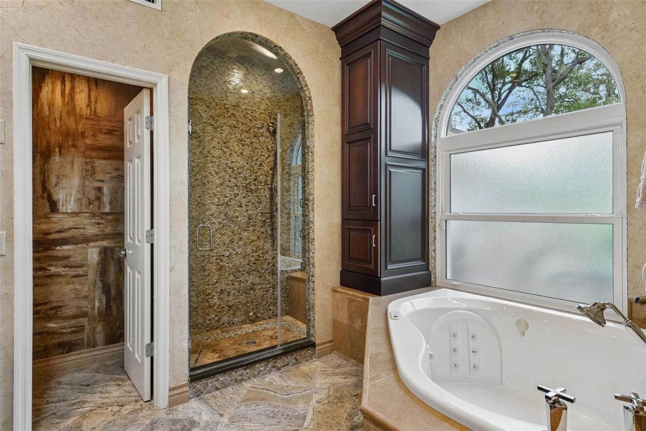 4710 Ridgecliff Drive, Brandon, FL 33511 Photo