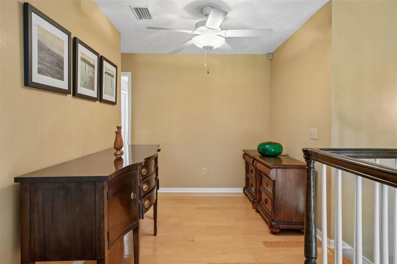 4710 Ridgecliff Drive, Brandon, FL 33511 Photo