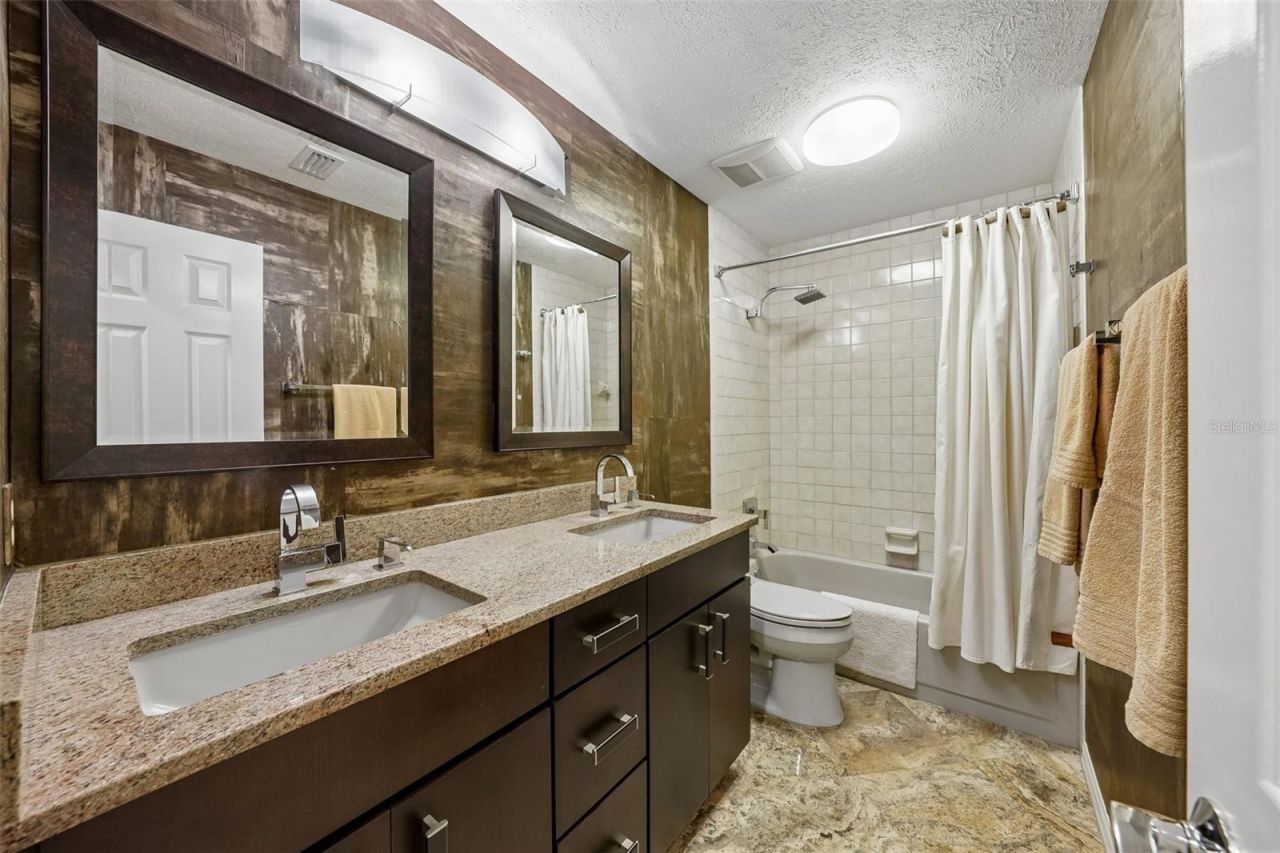 4710 Ridgecliff Drive, Brandon, FL 33511 Photo