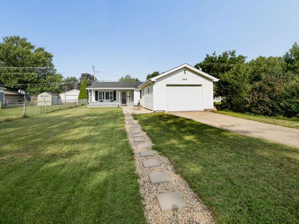 459 N Wabash Avenue, Bradley, IL 60915