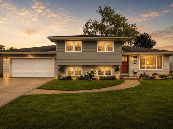 6602 Portage Avenue , Portage, IN 46368