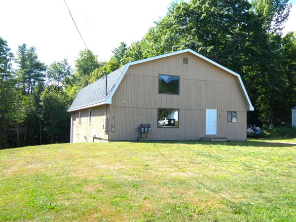 60 Maple Street , Farmingdale, ME 04344