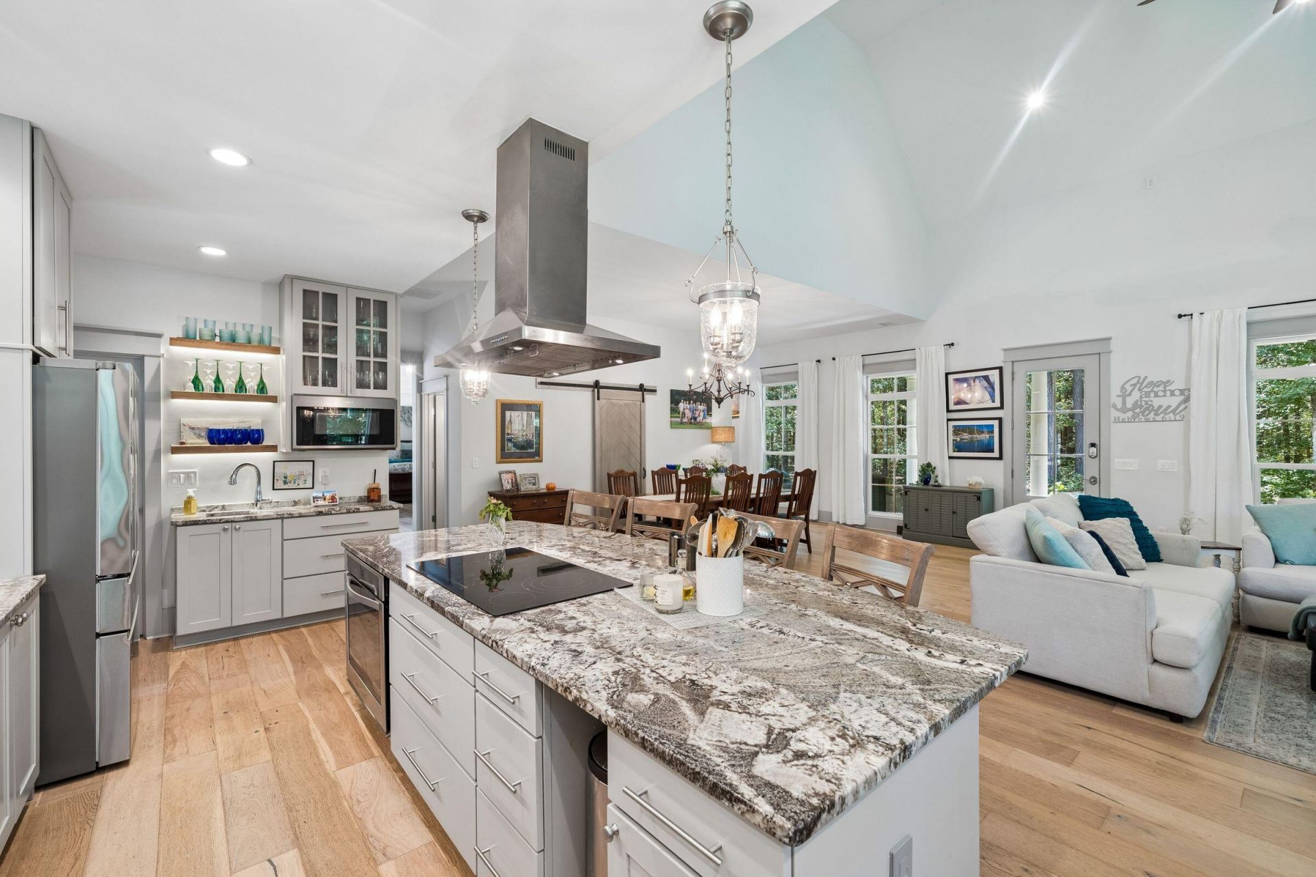 2826 Edenborough Road Photo 40