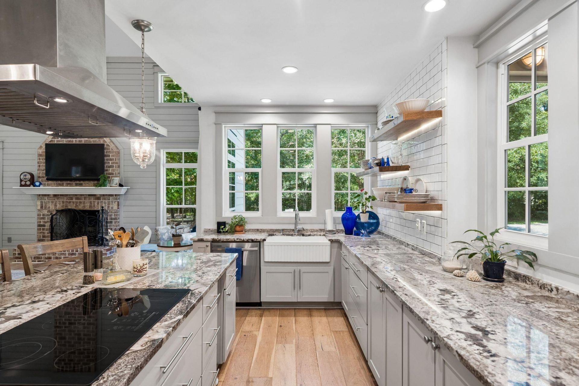 2826 Edenborough Road Photo 41