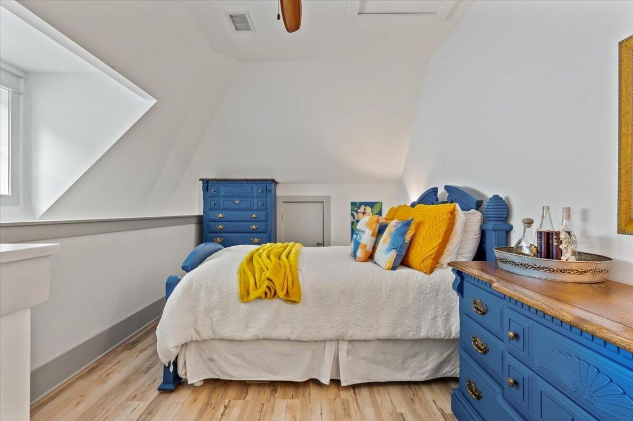 2826 Edenborough Road Photo 59