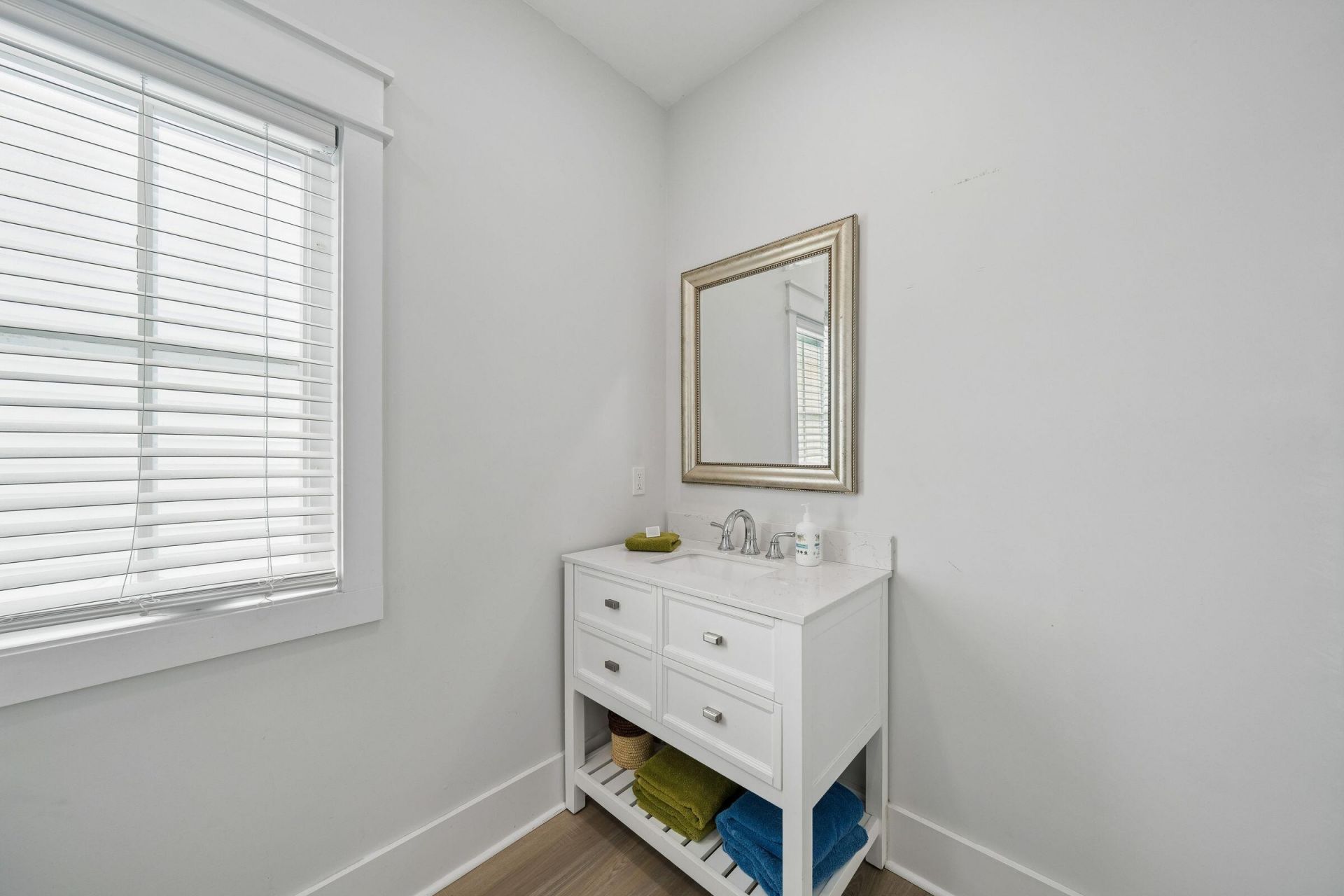 2826 Edenborough Road Photo 79
