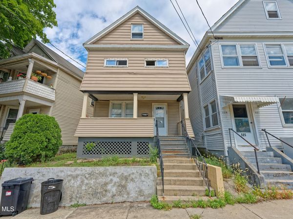 521 Manhattan Street, Schenectady, NY 12308