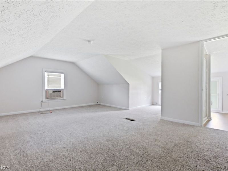 2311 N Jefferson Boulevard, Lorain, OH 44052 Photo 26