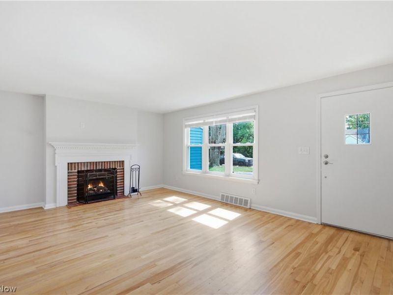 2311 N Jefferson Boulevard, Lorain, OH 44052 Photo 4