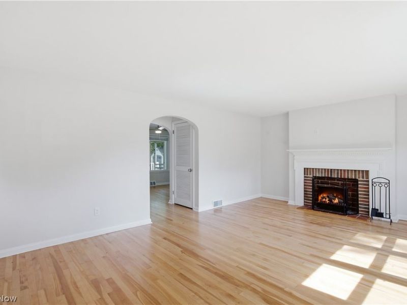 2311 N Jefferson Boulevard, Lorain, OH 44052 Photo 5