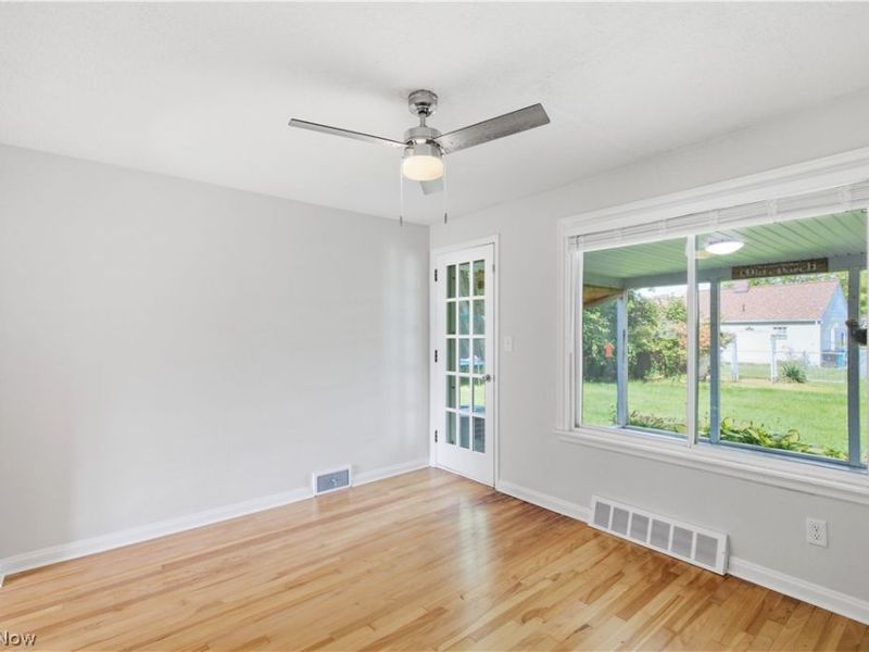 2311 N Jefferson Boulevard, Lorain, OH 44052 Photo 9