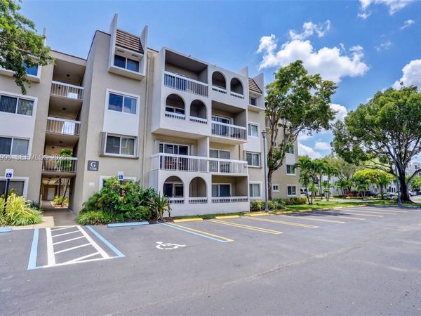 7740 Camino Real , Unit G-306, Miami, FL 33143