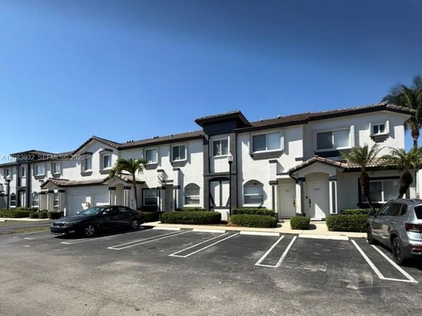 2359 SE 23rd Dr, Unit 2359, Homestead, FL 33035