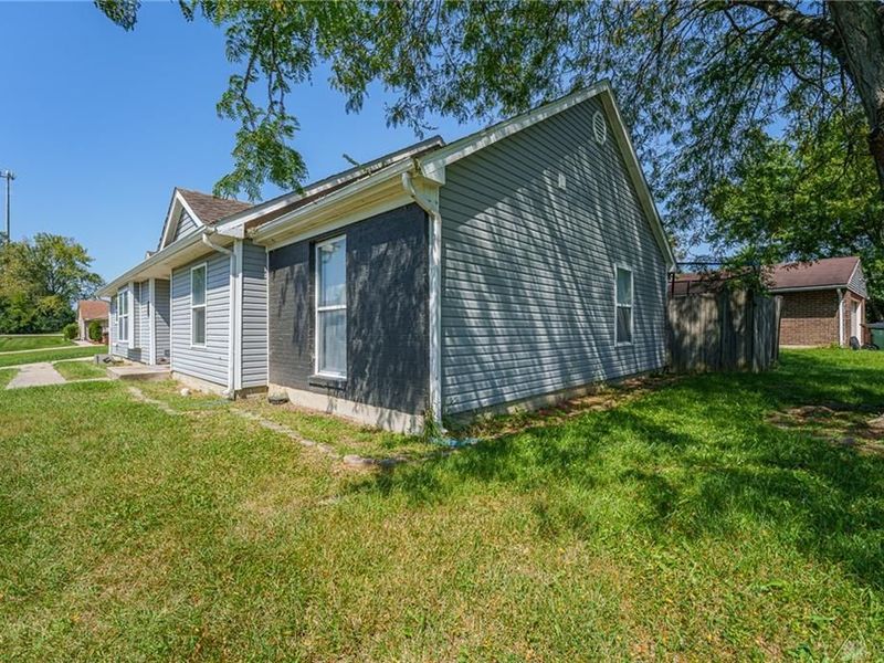 4439 Talcott Trail, Trotwood, OH 45426 Photo 4