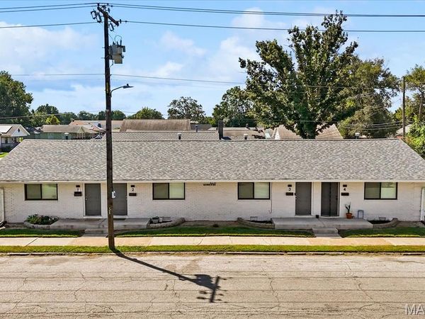 1051 Washington Avenue , Madison, IL 62060