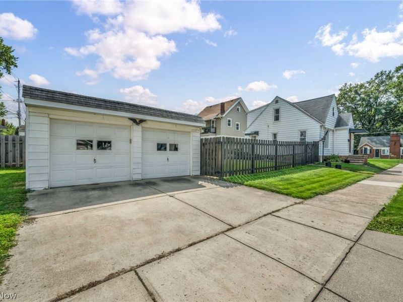3945 W 210th Street, Fairview Park, OH 44126 Photo 44