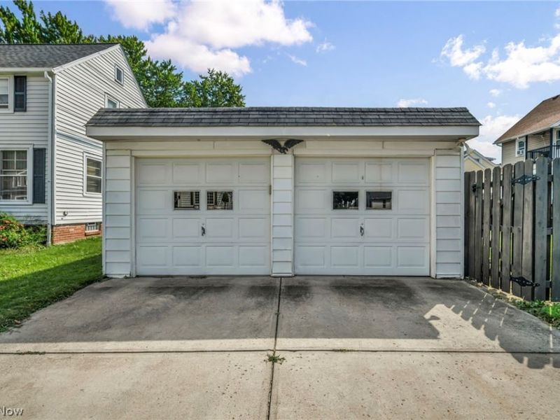 3945 W 210th Street, Fairview Park, OH 44126 Photo 45