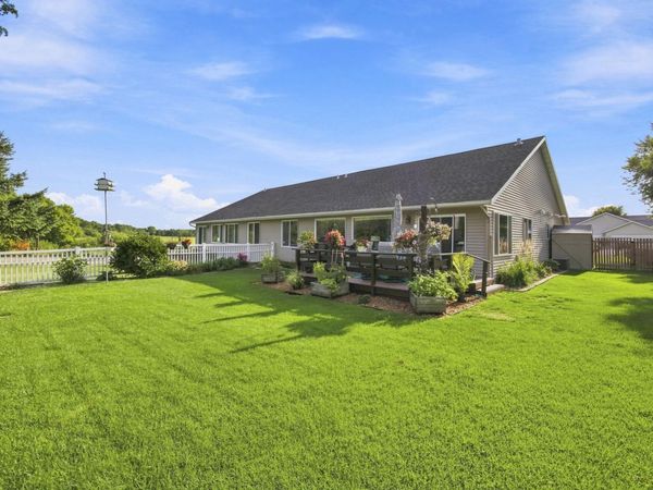 1815 Bridgeview Boulevard, Detroit Lakes, MN 56501