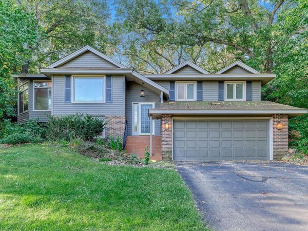 762 Elrene Court, Eagan, MN 55123