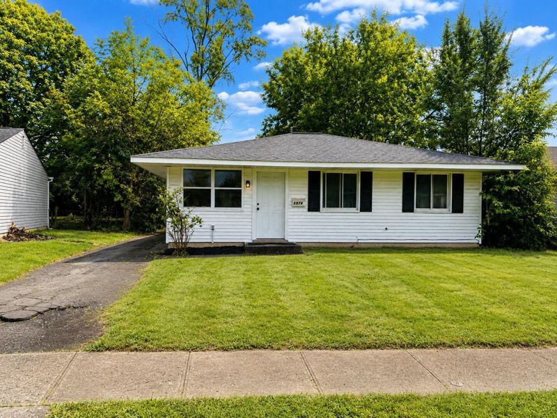 2576 Nona Road, Columbus, OH 43207 Photo 1