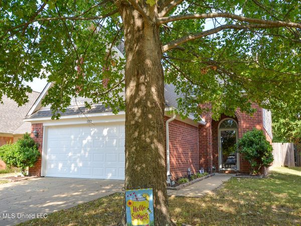 5322 Kalian Cove, Southaven, MS 38671