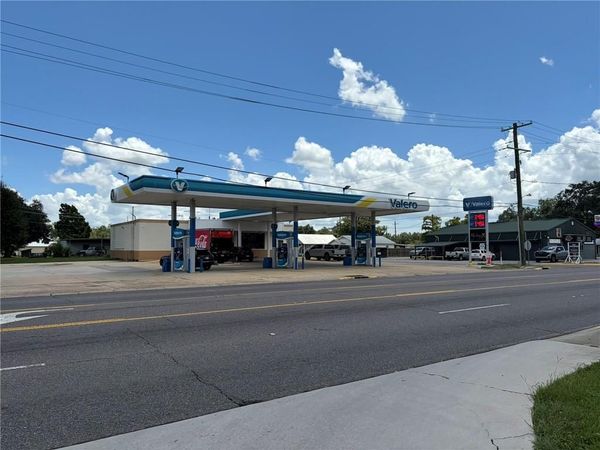 8311 MAURICE Avenue , Maurice, LA 70555