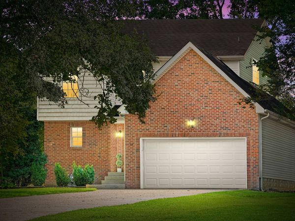 107 Rebecca Lane , Clarksville, TN 37042