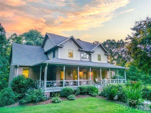 832 Asheville Highway , Sylva, NC 28779