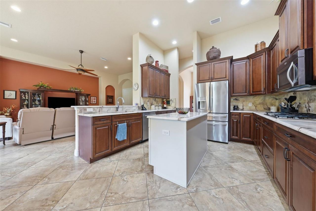 1910 N Eagle Chase Drive , Hernando, FL 34442 Photo