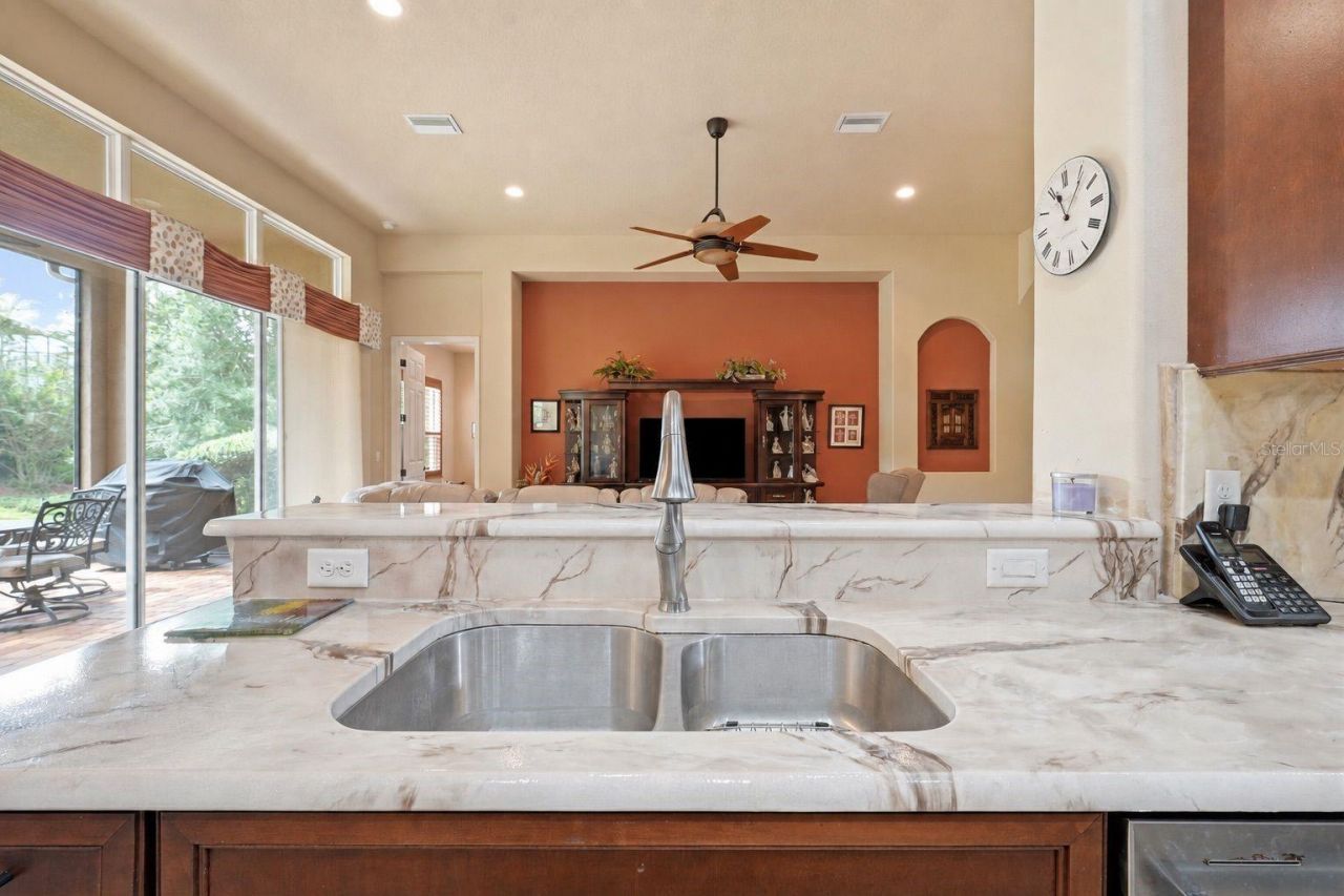 1910 N Eagle Chase Drive , Hernando, FL 34442 Photo
