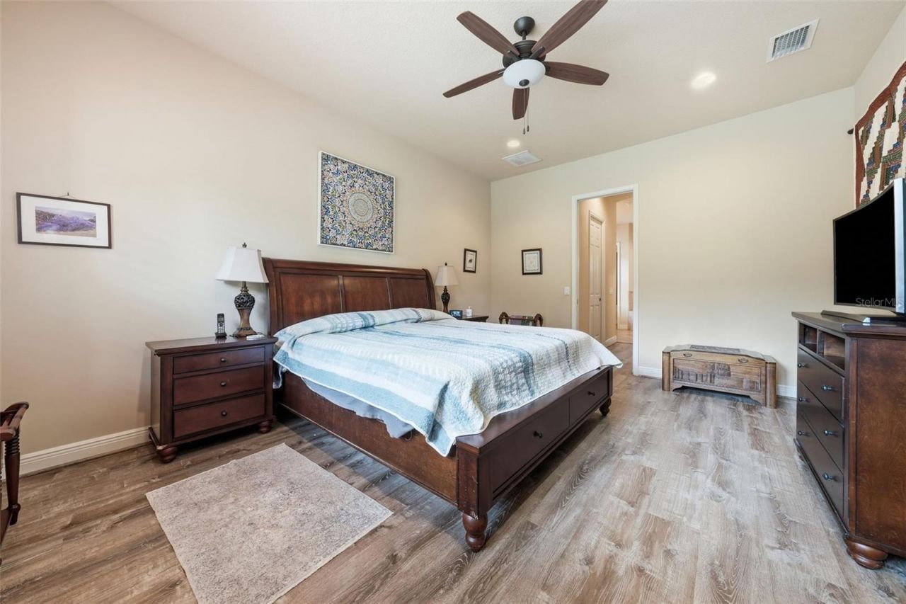 1910 N Eagle Chase Drive , Hernando, FL 34442 Photo