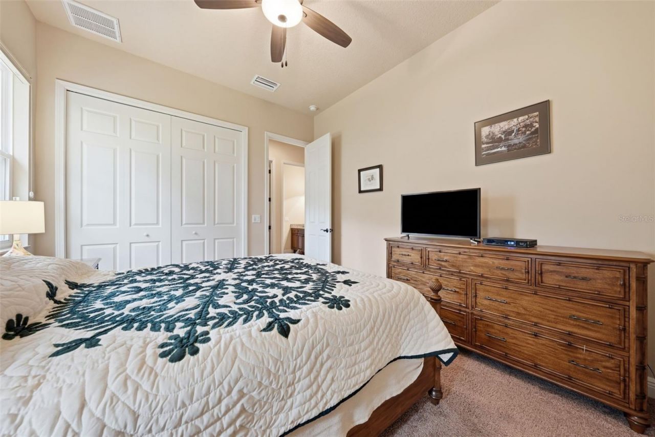 1910 N Eagle Chase Drive , Hernando, FL 34442 Photo