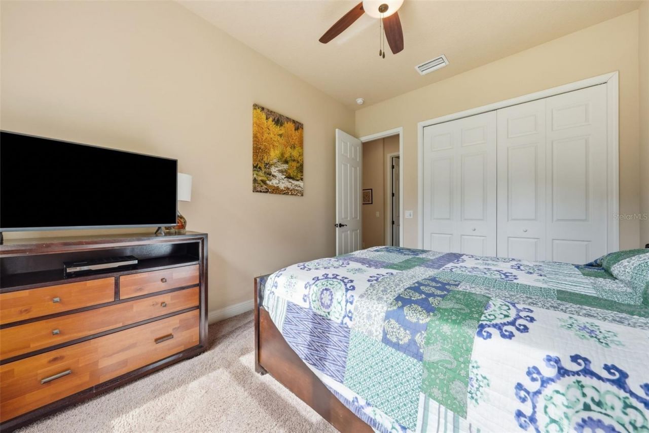 1910 N Eagle Chase Drive , Hernando, FL 34442 Photo