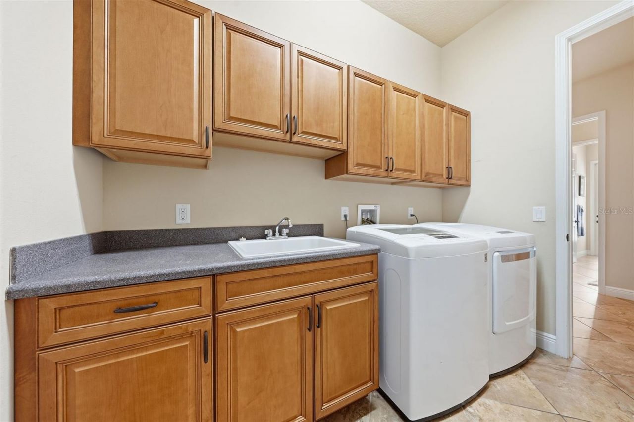 1910 N Eagle Chase Drive , Hernando, FL 34442 Photo